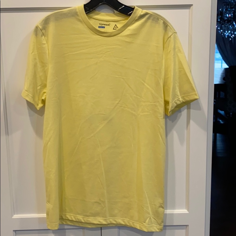 TOPMAN NWOT Solid Crewneck T-Shirt